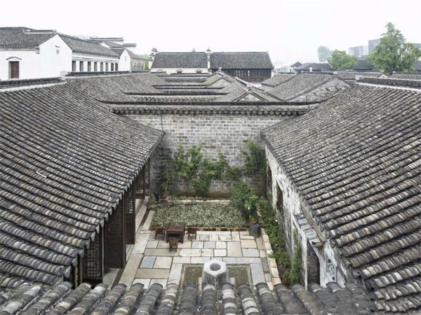 庭院民宿中式設計